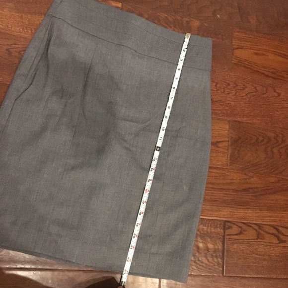 H&M Gray pencil skirt - Picture 5 of 5